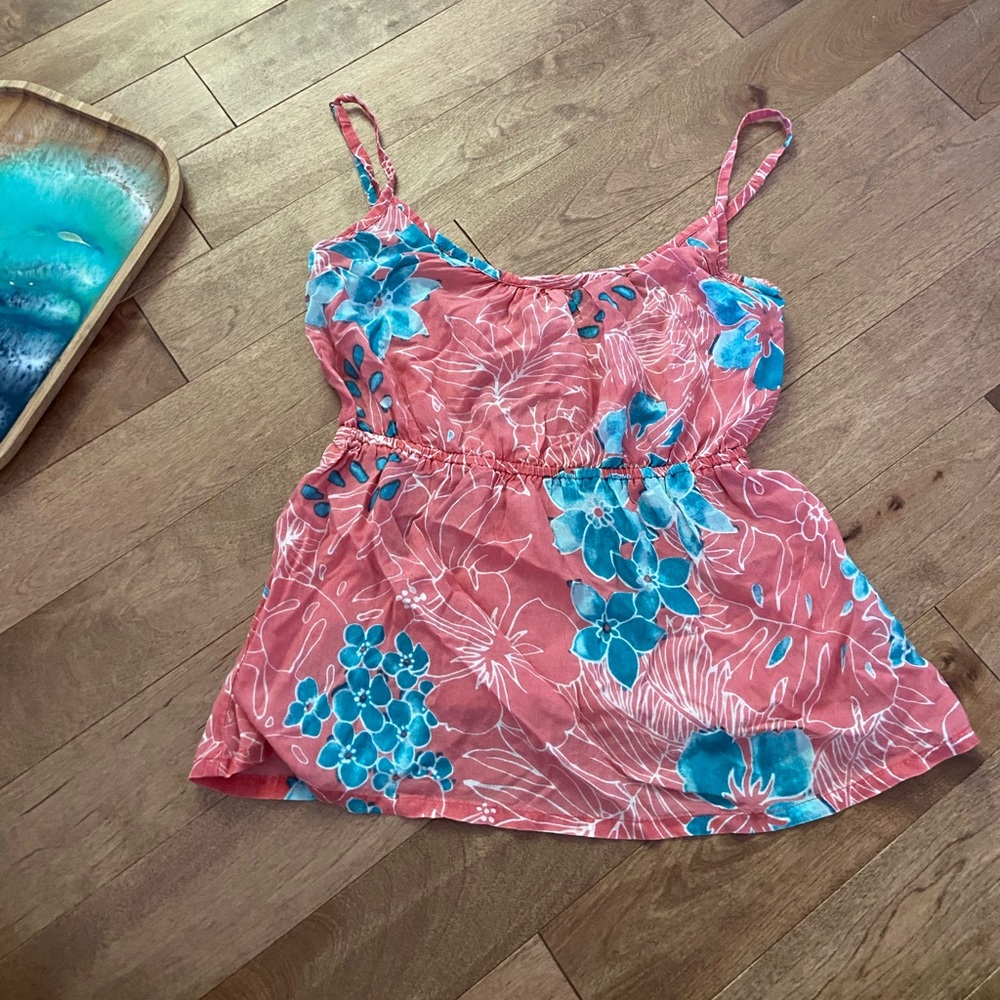 Cute Hawaiian top